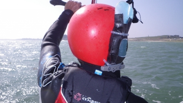  Attrezzatura di kitesurf fornita dalla scuola 